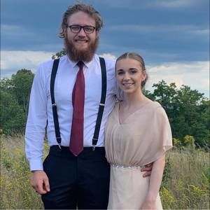 Meet your Posher, Brooke